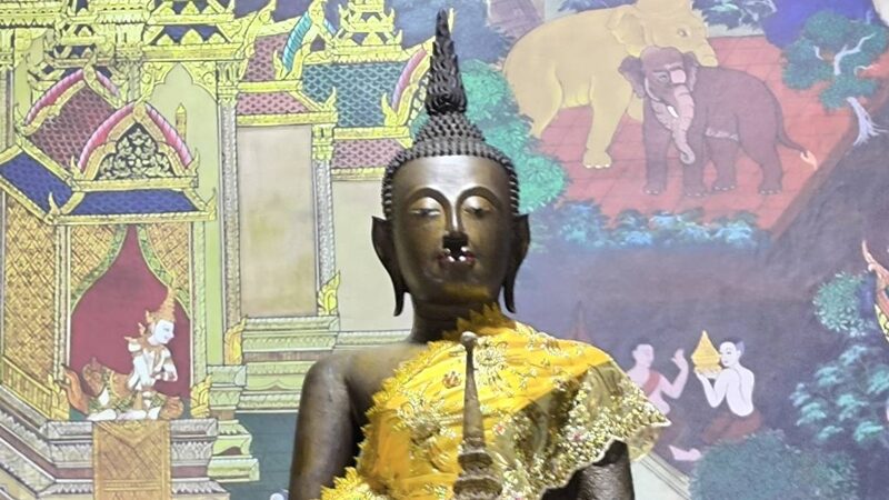 หลวงพ่อปากแดง